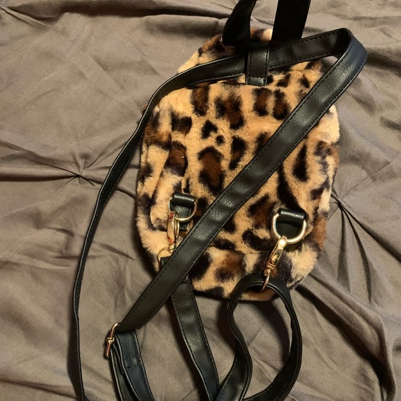 Mini backpack - Picture 2 of 3